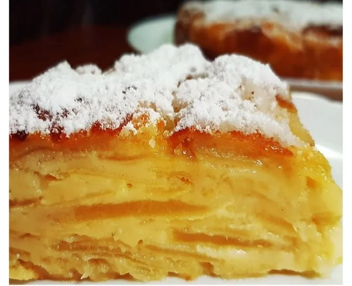 Tarta de Manzanas con poca masa, un postre delicioso y fácil de preparar.