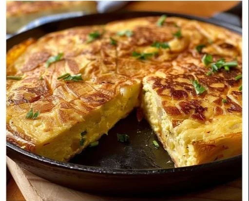 Plato de Tortilla Española con patatas y cebolla